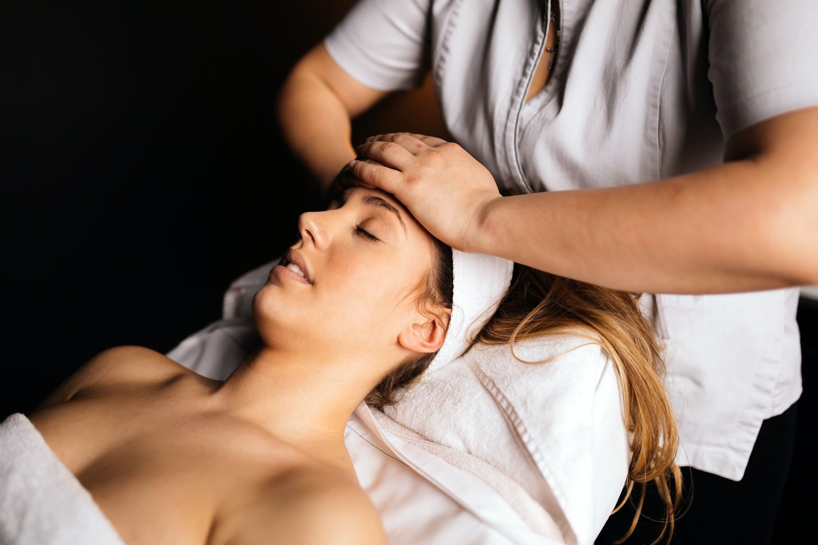 Head Massage Prices by Location in Bahrain