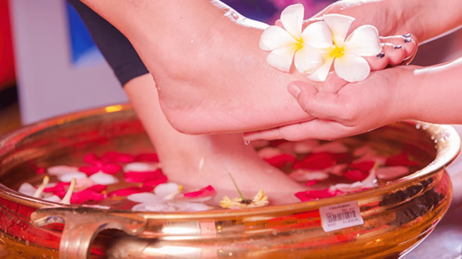 Harmony Spa provides customers with the most relaxing and rejuvenating experience.