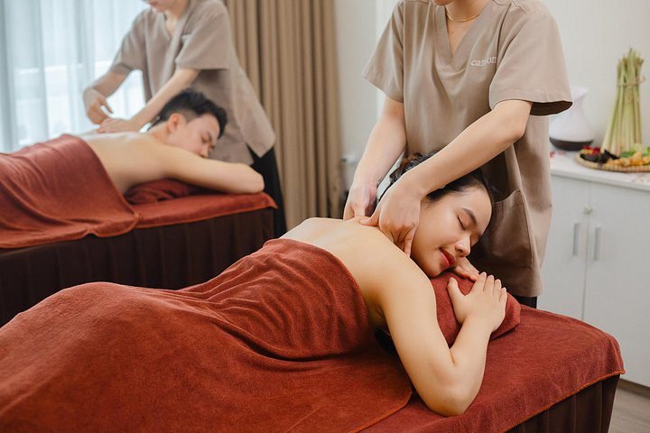 Massage in Umm Al Hassam at a Glance